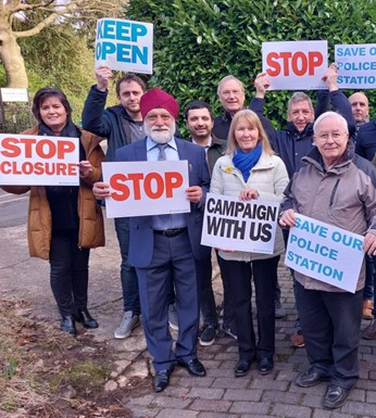 Conservatives campaigning to save Solihull police station from closure